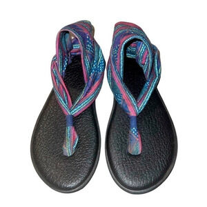 SANUK‎ Sandals 2 for $22❇️
